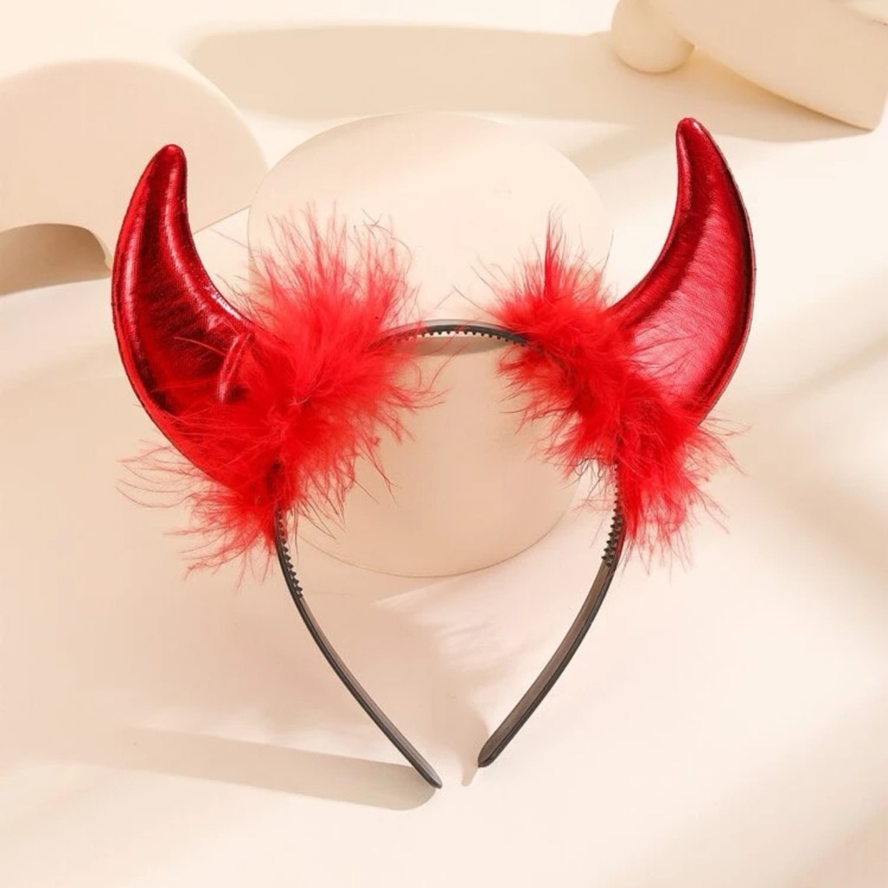 👿 Awesome Metallic Demon Devil Horn Fuzzy Boa Headdress Headband 👿